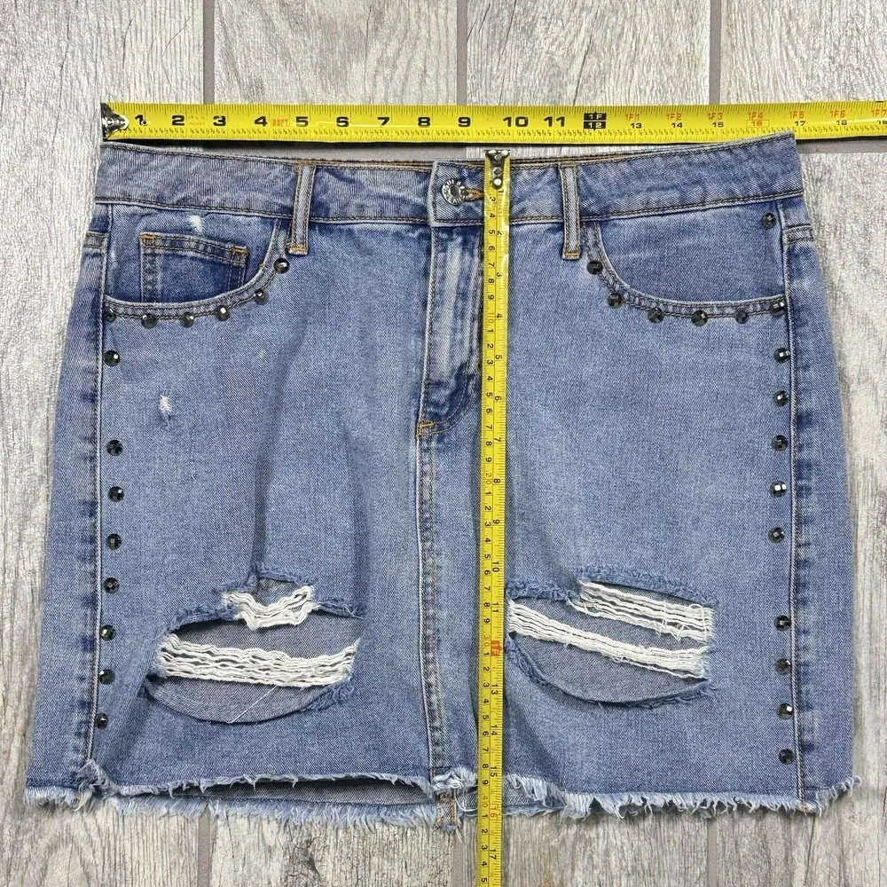 Y2K Guess Jeans Large Mini Denim Skirt Triangle Logo Embellished Trim Distressed